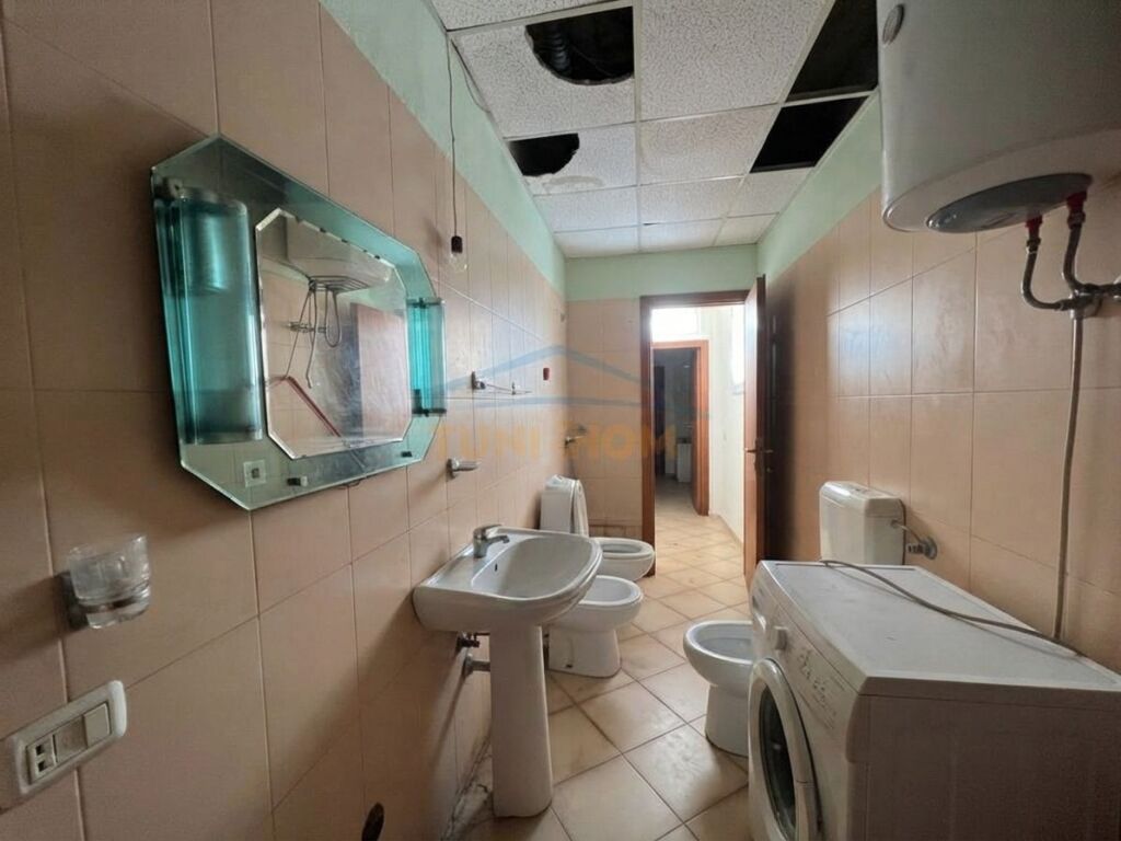 In vendita, Appartamento 2+1, Bivio di Kamza, Tirana