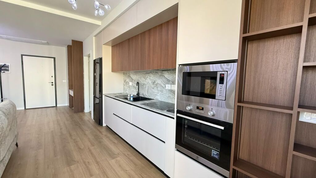 Appartamento 2+1 in affitto a Lake View, Via Kosovarve