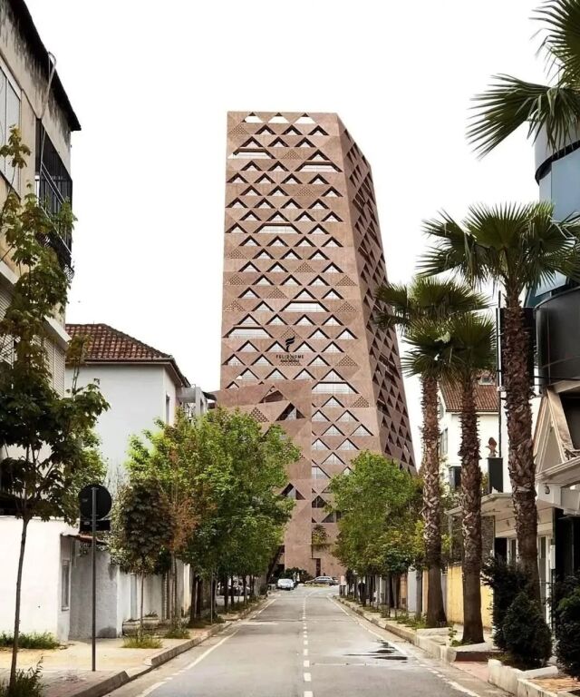 FOR SALE APARTMENT 2+1+2 XHAMLLIK 350,000 EURO FH-94053