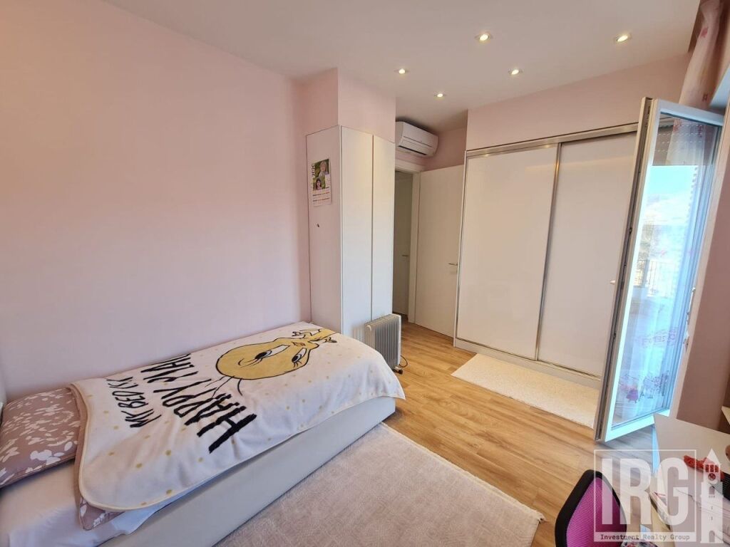 Appartamento 3+1+2+Veranda in vendita vicino a TEG.