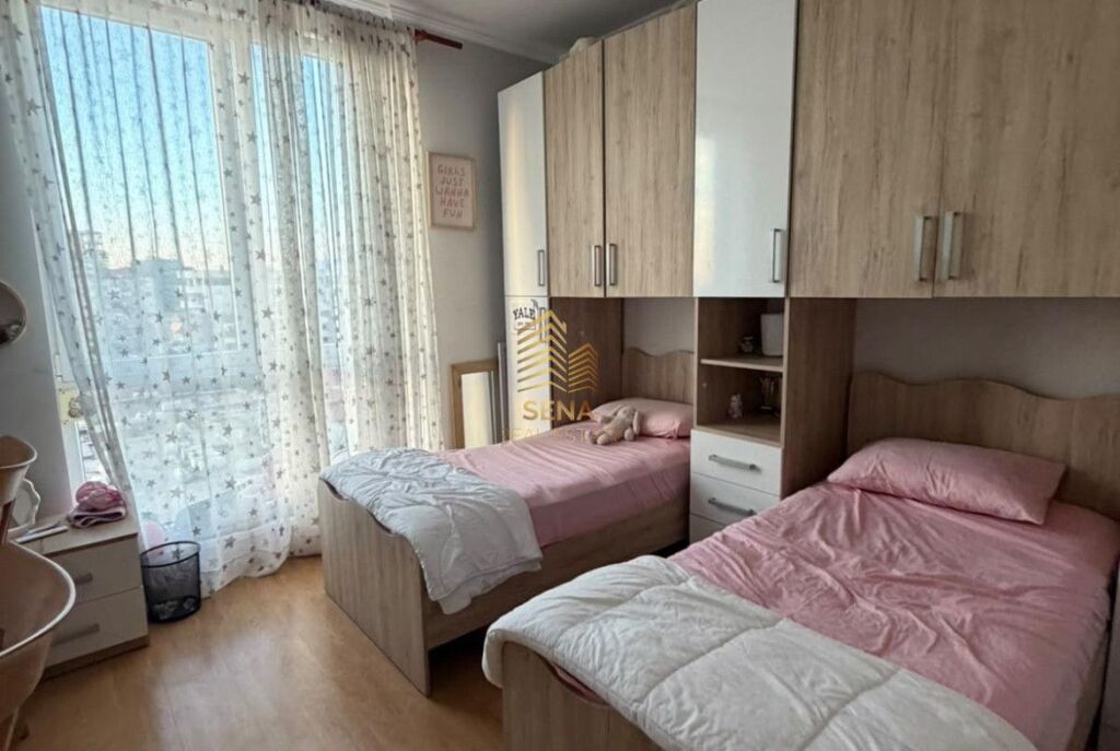 Qira, Apartament 2+1+2+blk, 21 Dhjetori, 90.000 Leke/muaj