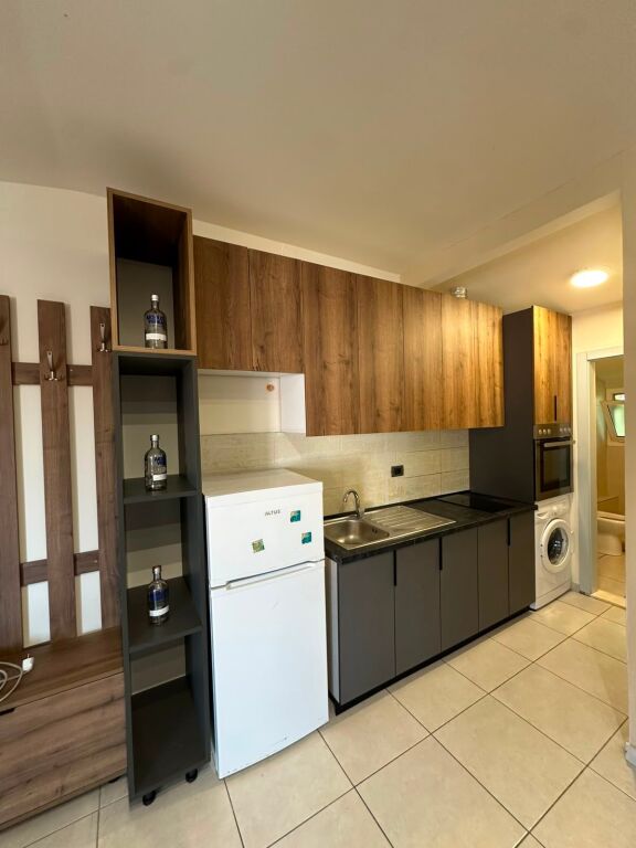 Rent | Vilë 1 + 1 | Ali Demi | 400 €/month
