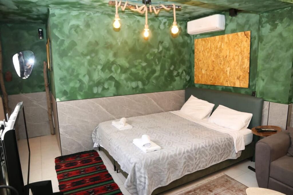 Studio Moderna con Veranda a Laprakë – Affittasi!