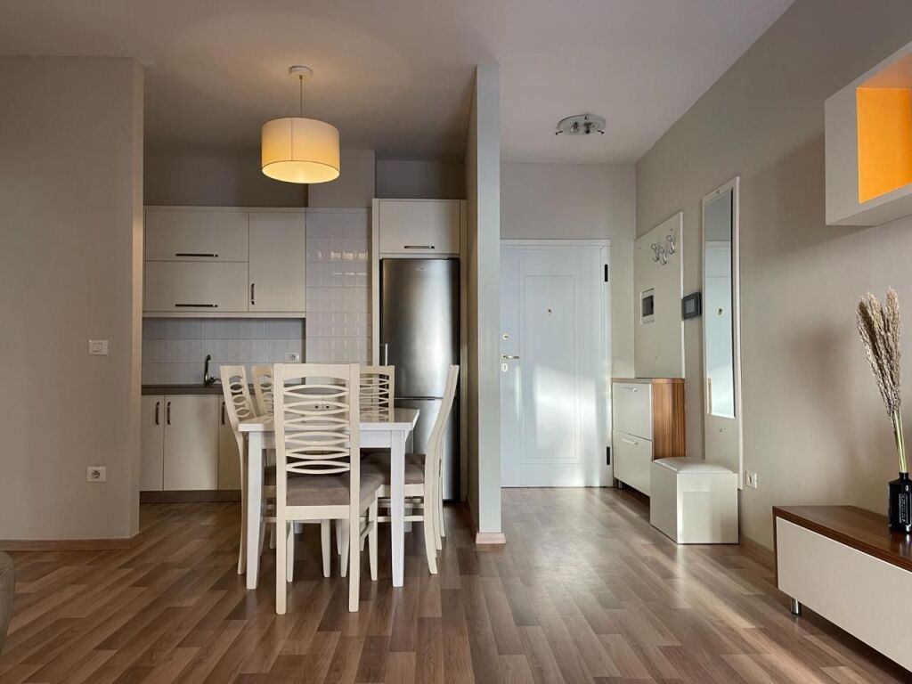 Apartment 1+1 me qira tek Delijorgji!