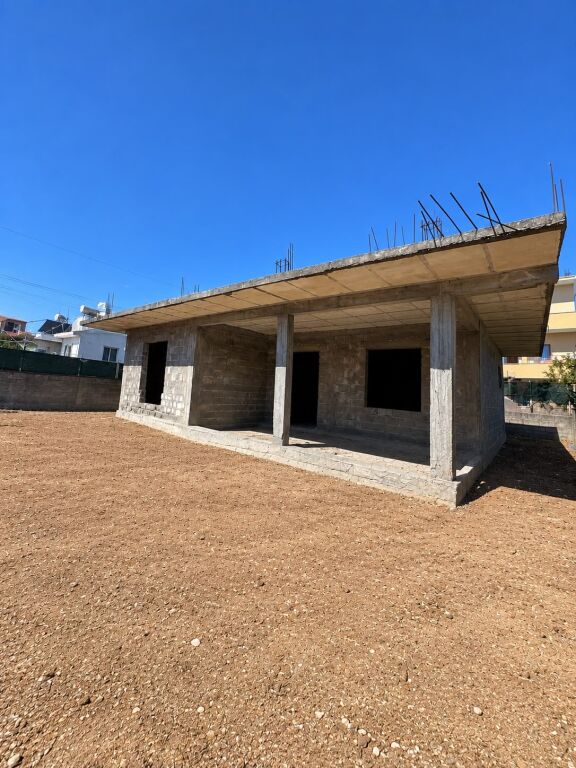 SHITET SHTËPI PRIVATE – LAGJJA 17, ISH-KËNETA, DURRËS