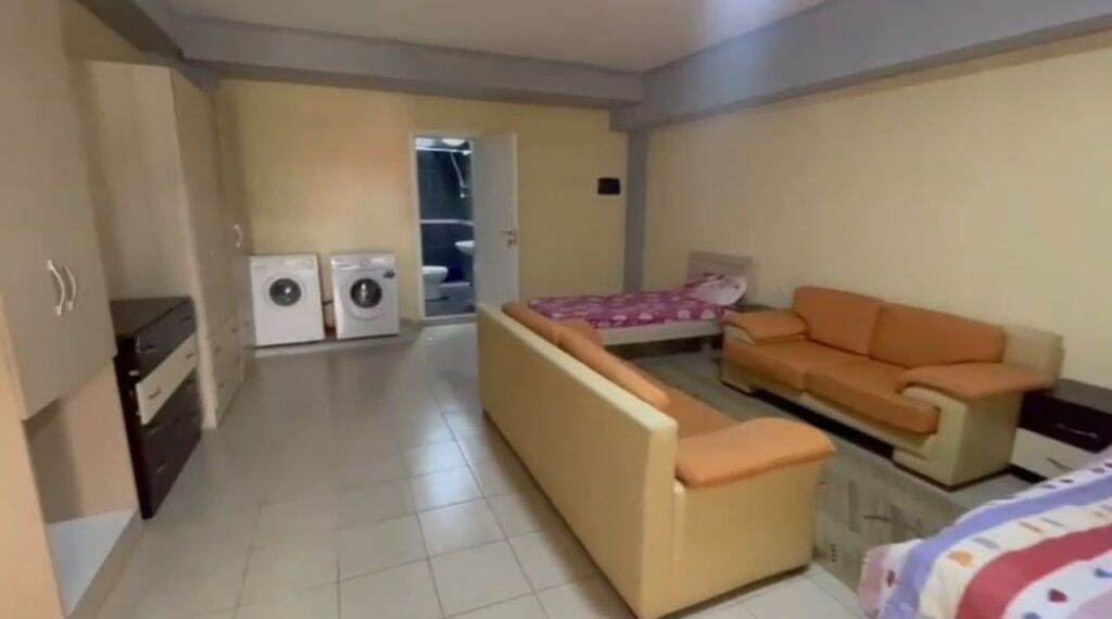 Affittasi appartamento 1+1, Kodra e Diellit vicino al Market Aldi 400 Mila lek