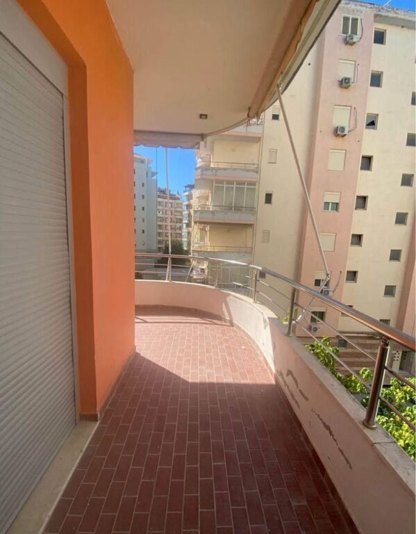 APARTMENT 2+1 FOR RENT IN LUNGOMARE VLORË