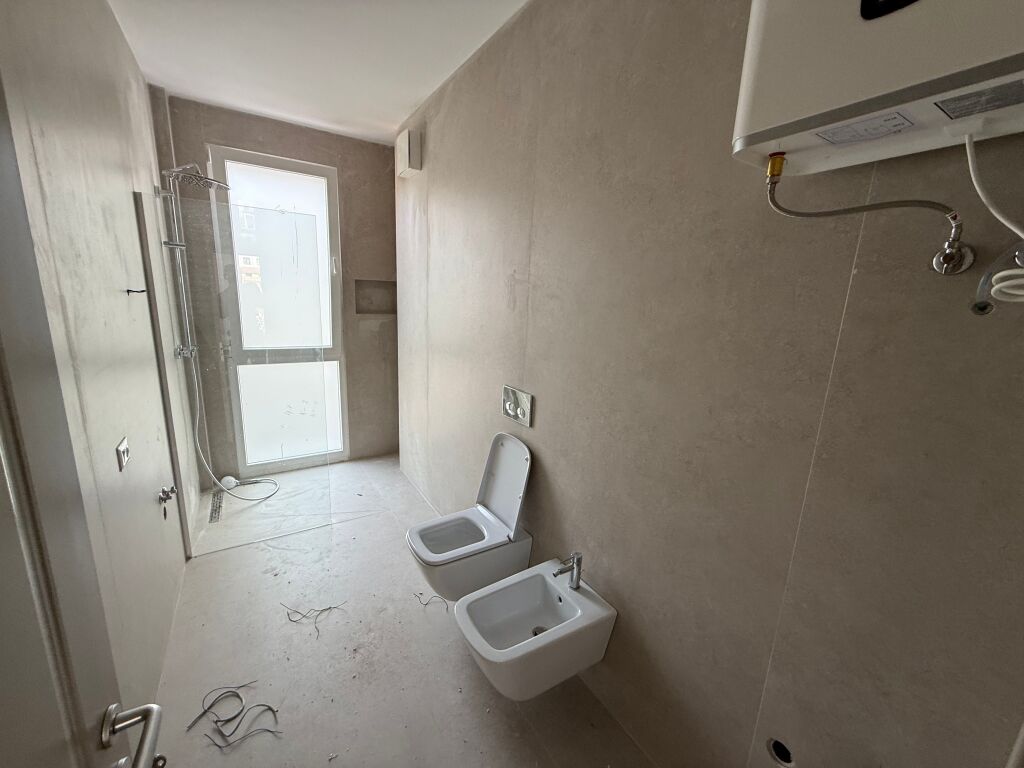 📣 AFFITTO Appartamento 2+1 Con 2 Bagni 📍 Via “Jordan Misja” ✨
