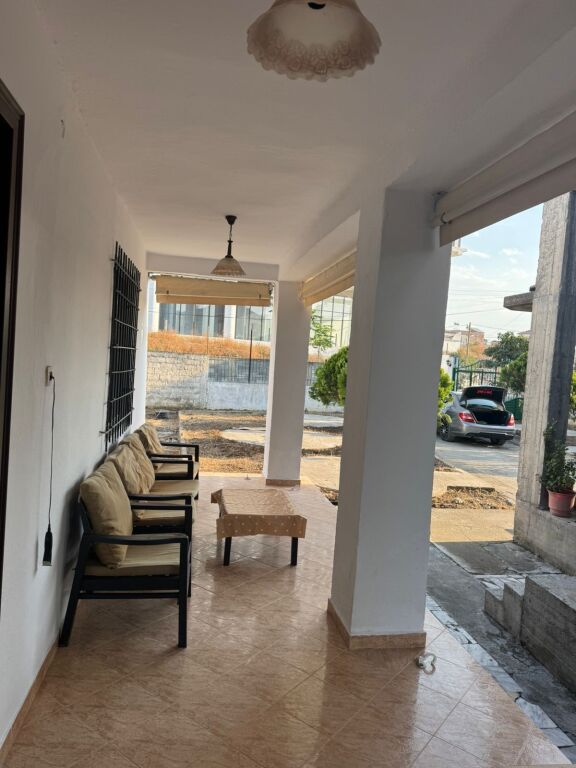 Affittasi appartamento 2+1