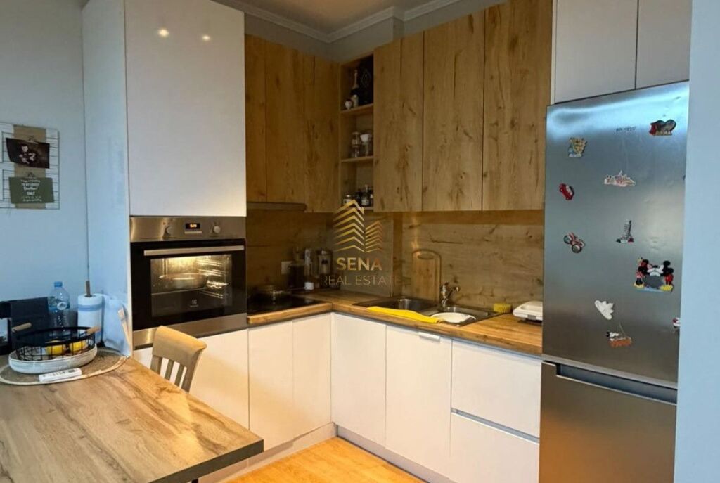 Qira, Apartament 2+1+2+blk, 21 Dhjetori, 90.000 Leke/muaj