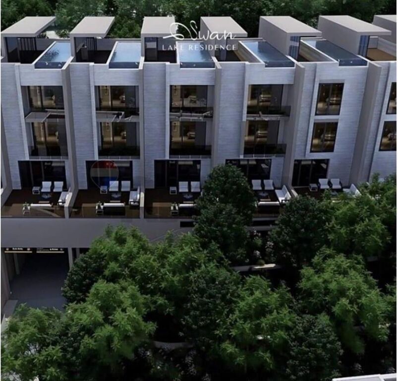 TRIPLEX FOR SALE FARKË