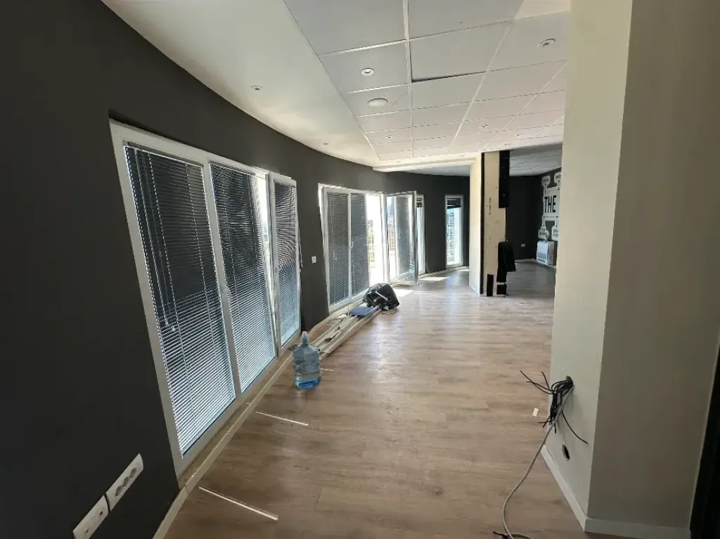 Rent | Ambjent Biznesi | Zogu i Zi | 2300 €/month