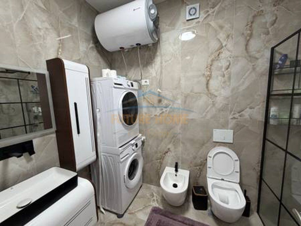 Rent, Apartment 2+1+2, Elbasanit Street, Tirana.