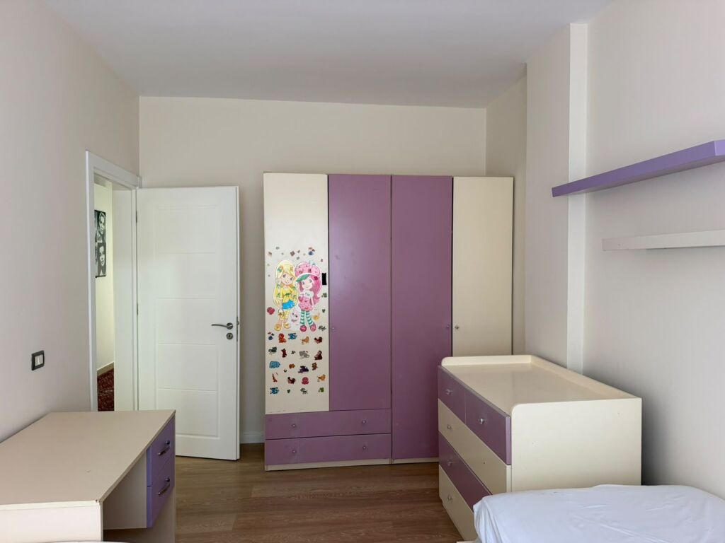 Affitto | Apartament 2 + 1 | Rruga Bektash Berberi | 600 €/mese
