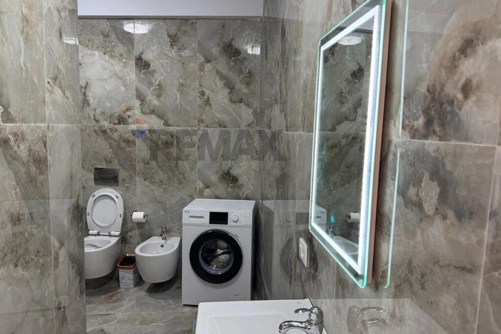 Apartment 2+1 for rent, Barrikadave St.