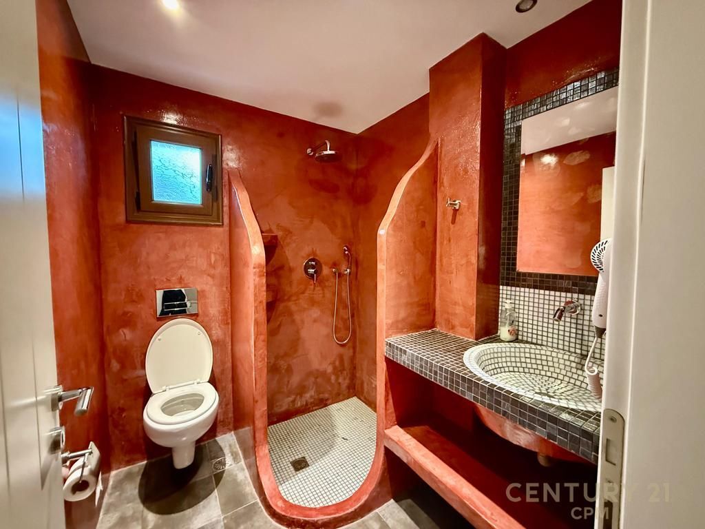 IN THE AREA OF THE PASQYRAT BEACH SARANDE WE SELL INDIVIDUAL 2-STOREY VILLA