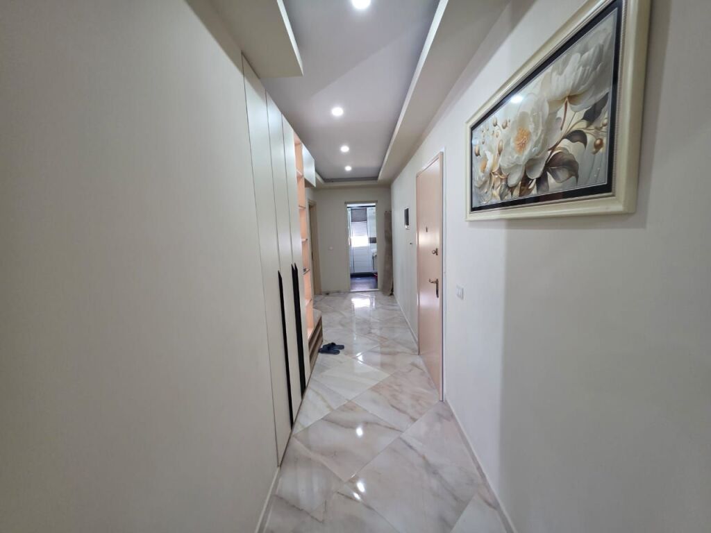 🏠 Apartment 2+1 for Rent at Xhamia, near the Botanical Garden, 500 Thousand leke per month