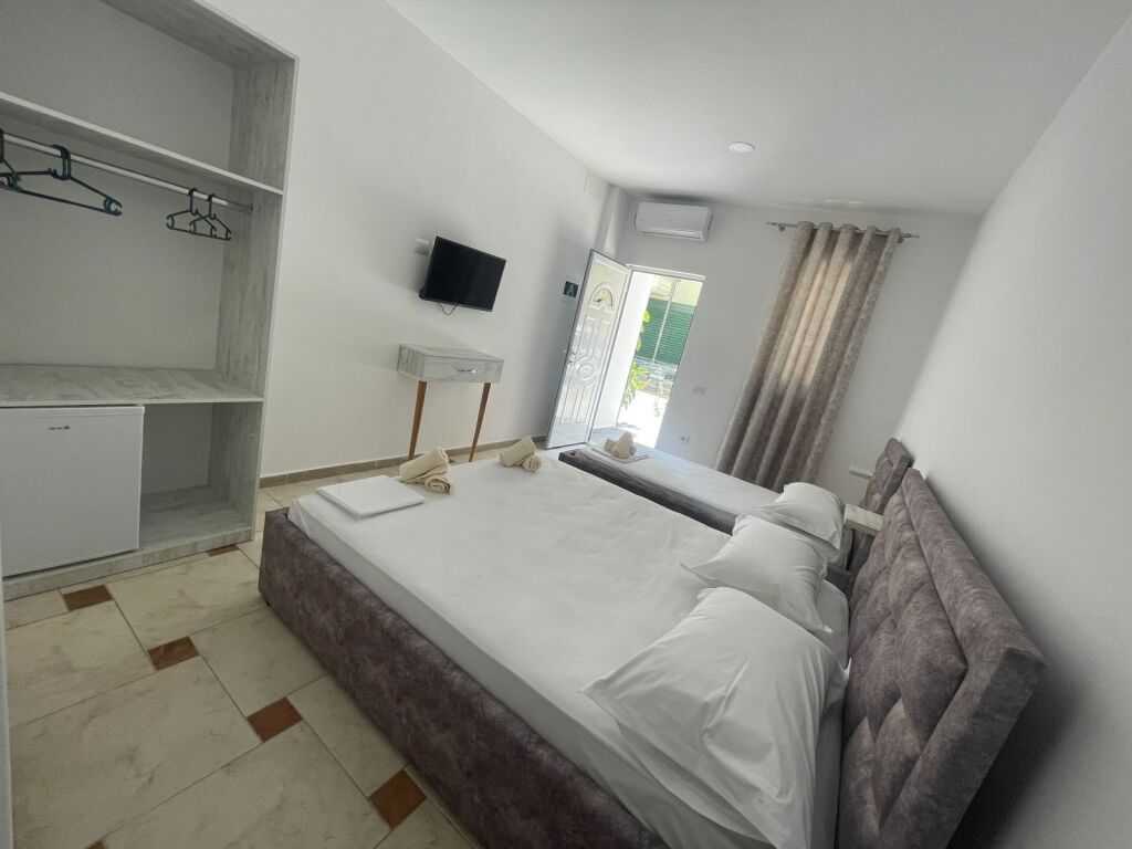 Studio apartment for rent