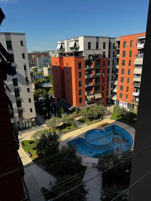 Affittasi 2+1+2 Astir ( GREEN CITY)  