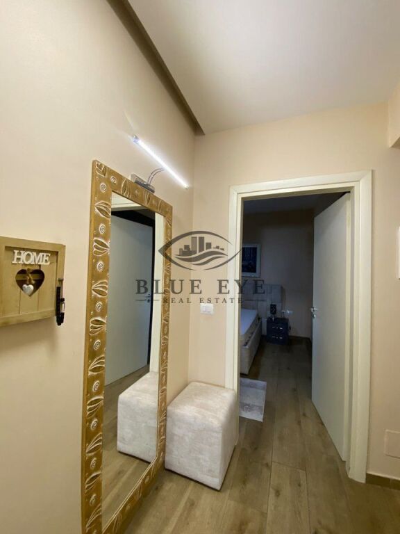 JEPET ME QIRA – APARTAMENT 2+1 PRANË GJYKATËS!