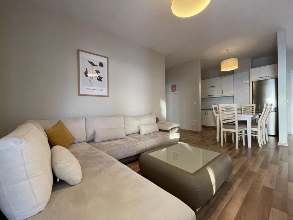 Apartment 1+1 me qira tek Delijorgji!