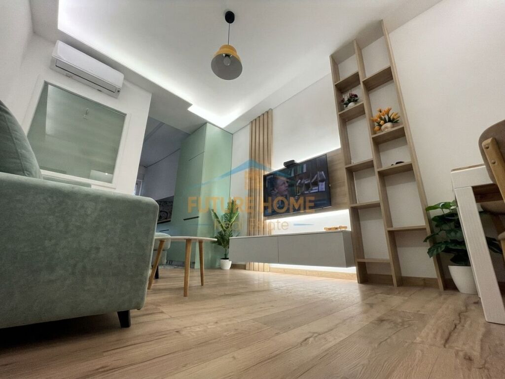 Rent, Apartment 1+1, Paris Commune, Tirana.