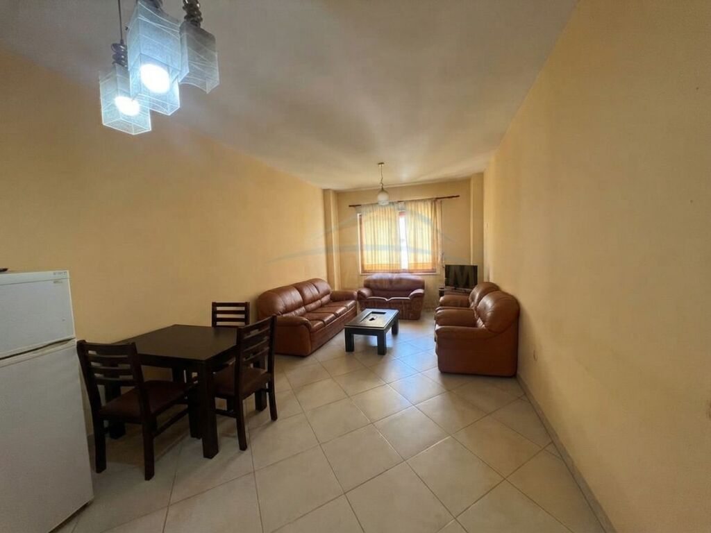In vendita, Appartamento 2+1, Bivio di Kamza, Tirana