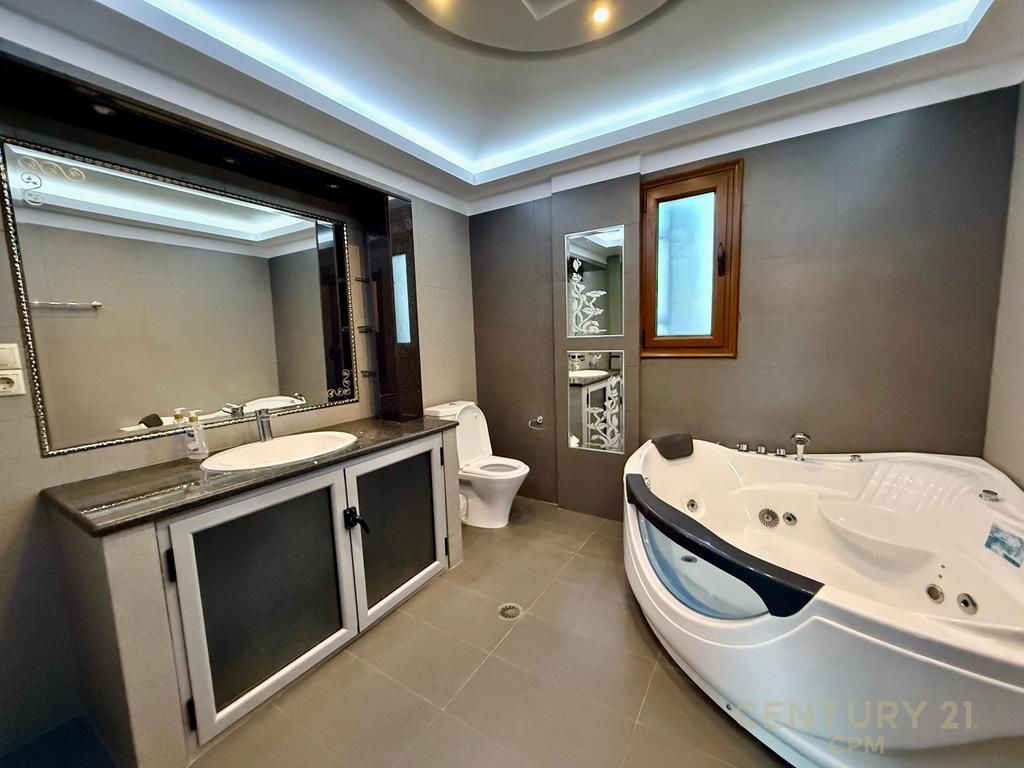 IN THE AREA OF THE PASQYRAT BEACH SARANDE WE SELL INDIVIDUAL 2-STOREY VILLA