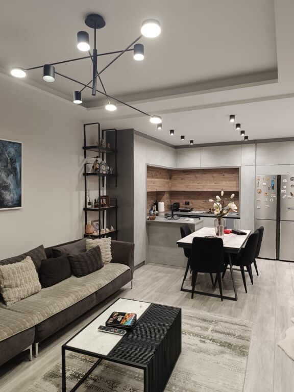 Appartamento 3+1+2 in affitto, Xhamllik !