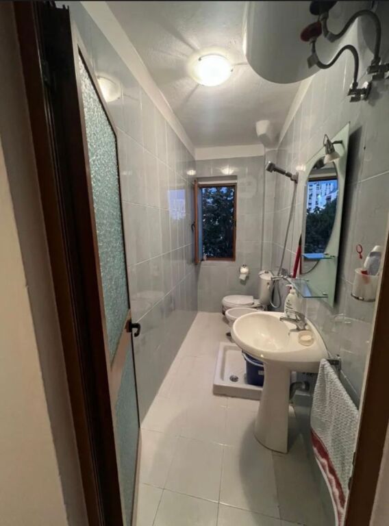 Apartament 2+1 me qira tek Oxhaku
