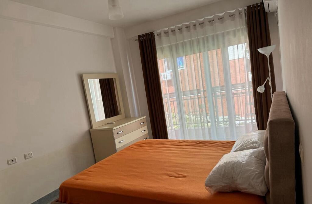 Shitje | Apartament 1 + 1 | Liqeni i Thatë | 129000 €