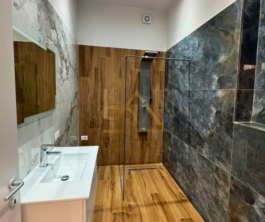 SHITET APARTAMENT 1+1 – PLAZH, LAGJJA 13, DURRËS