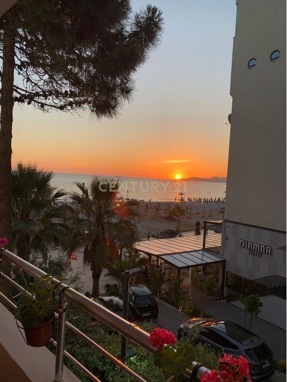 Apartment 1+1 for Rent – Sea View, First Line, Kavaja Rock