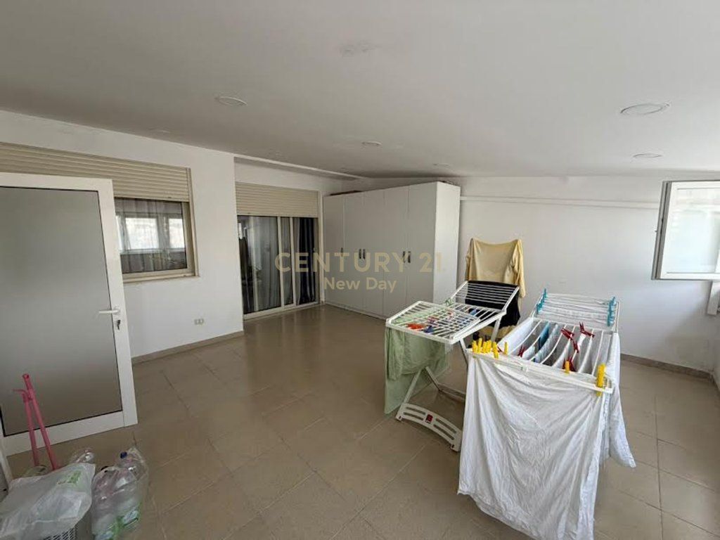 Apartment 2+1+2 for sale near Old URT