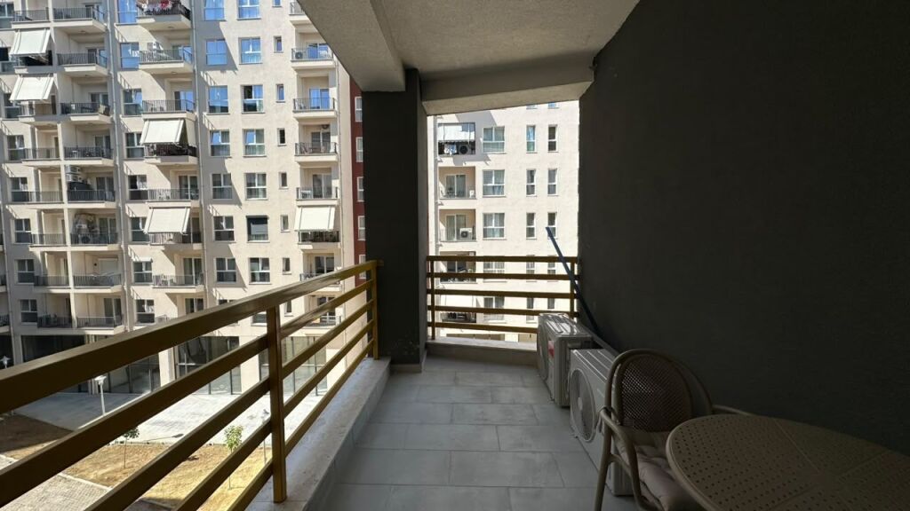 Apartament 1+1+ post parkimi per qera tek E88 Laprake !