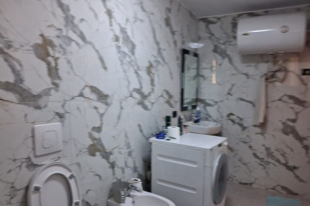 APARTMENT ME QERA 1+1 21 DHJETORI 65.000 LEKE