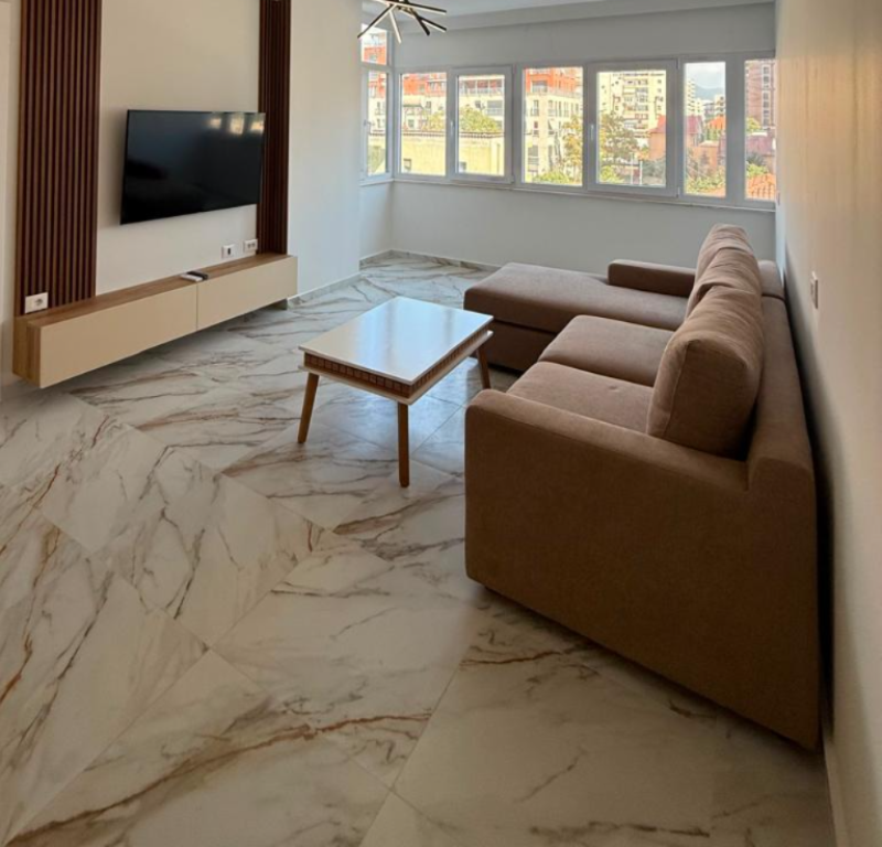 Appartamento 2+1 in affitto in Via Dritan Hoxha, ex Dogana, Lapraka! 70.000 leke!