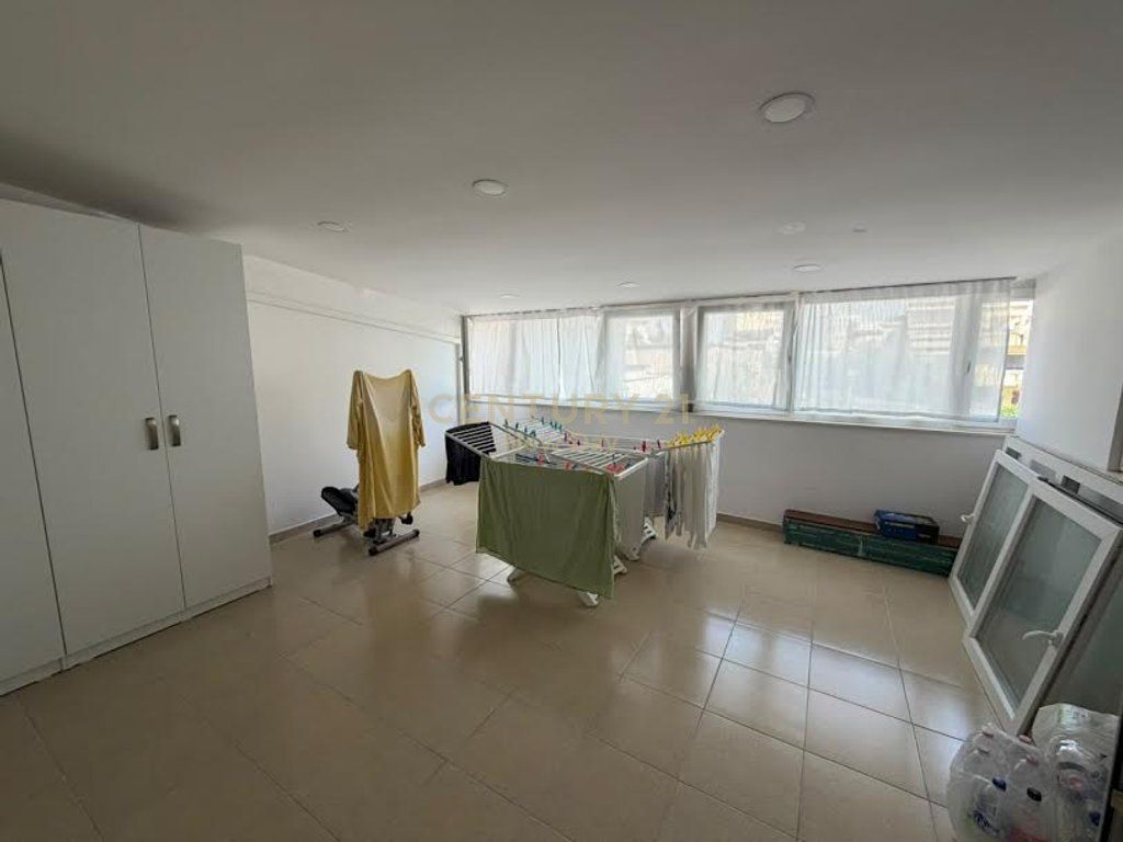 Apartment 2+1+2 for sale near Old URT