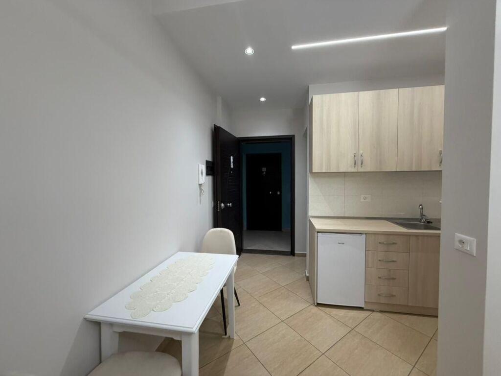 Studio apartment for rent