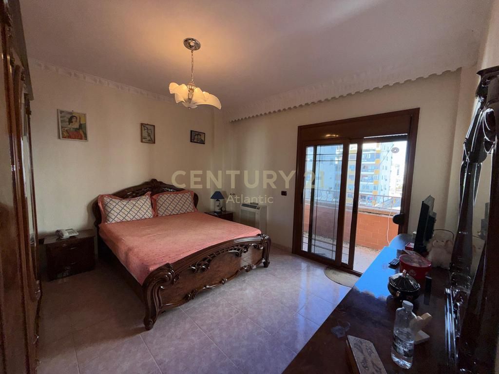 Apartament 2+1 Për Shitje në Durrës - 270000€ | 150 m²