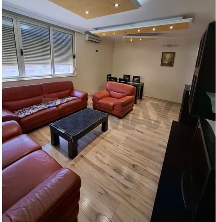 For rent 3+1 Paris Municipality