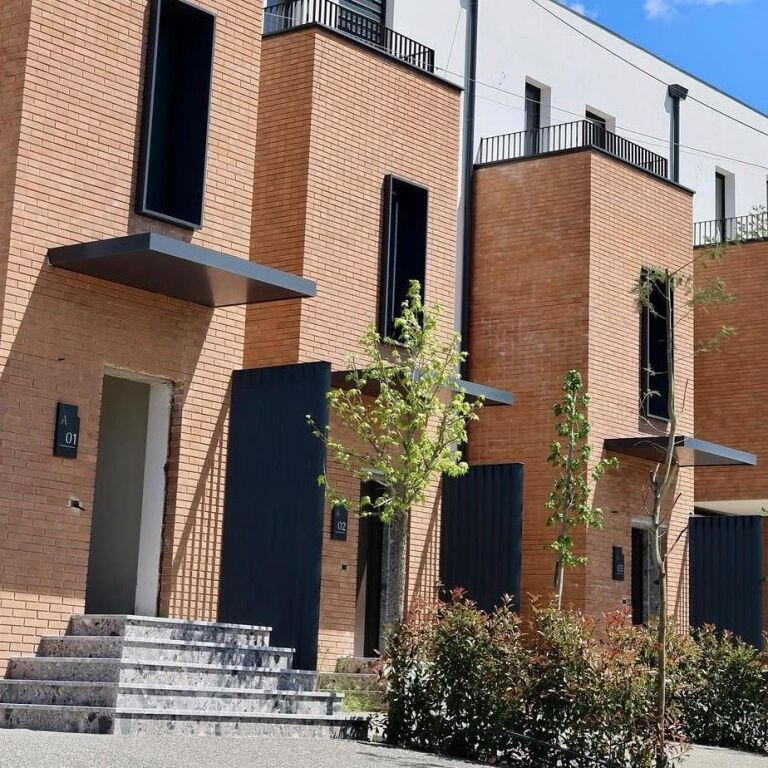 🏡 DUPLEX IN VENDITA + 🅿️ PARCHEGGIO – PICADILLY, TEG 📍