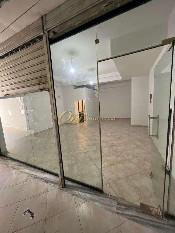 21 DHJETORI SHITET DYQAN 50M2