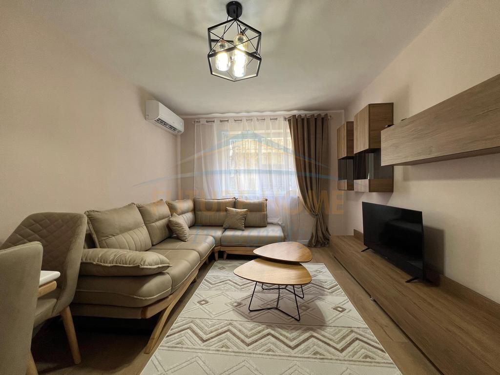 Affitto, Appartamento 1+1, Via Dibrës, Tirana.