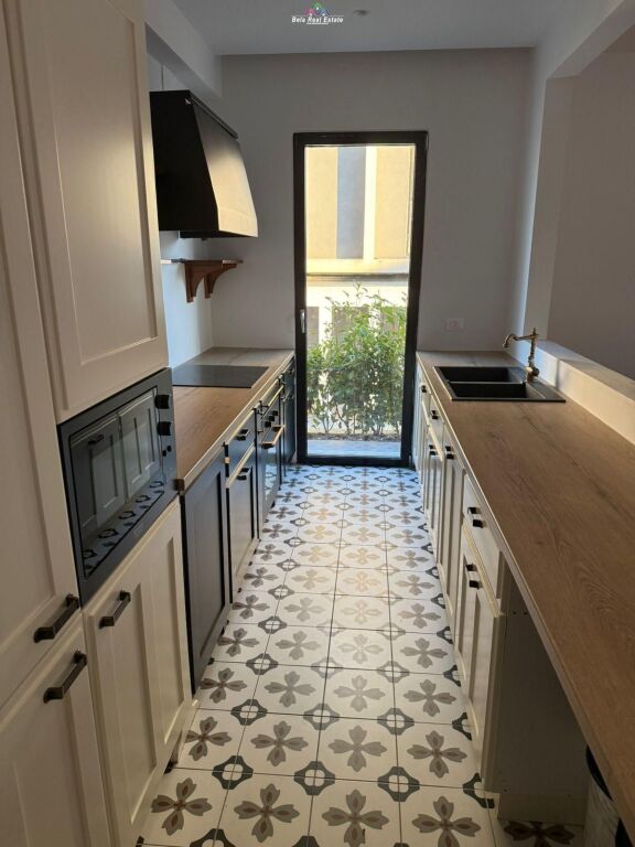 Appartamento In Affitto 2+1 A Farke ( ID B2201717) Tirana