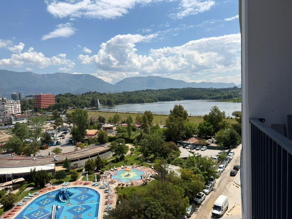 2+1+2 Apartment for Rent at Lake View Residence!