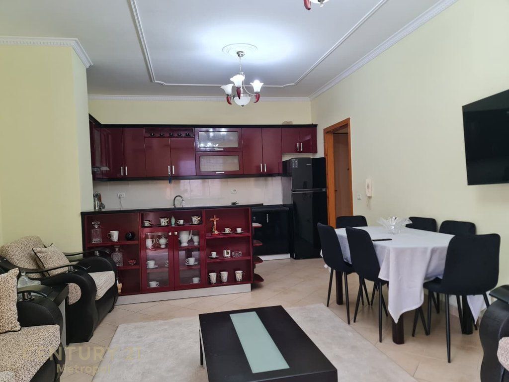 Jepet me qira apartament 2+ 1+2,prane Rrezidences Kodra e Diellit !