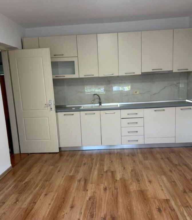 APARTMENT 1+1 46,000 LEKE AT 21 DECEMBER
