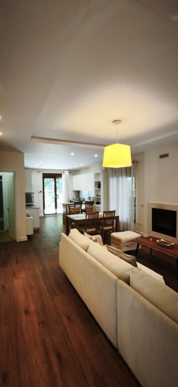 🏡 IN AFFITTO | VILLA SU 3 PIANI – COLOMBO 2
