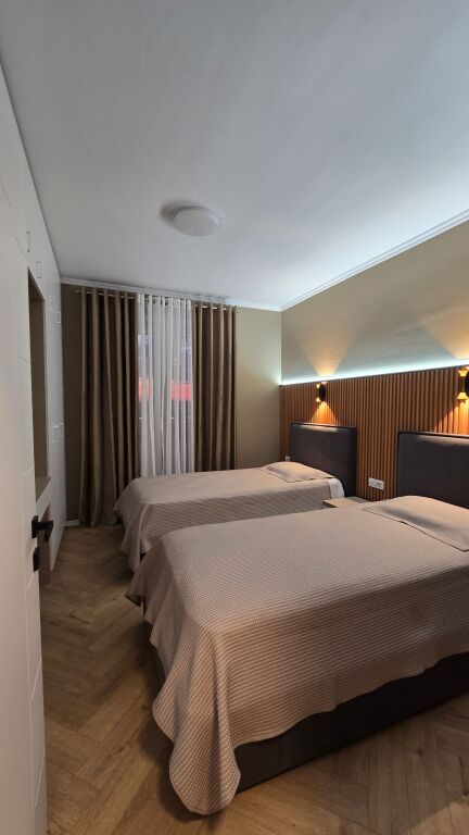Modern Apartment-Available from October 20